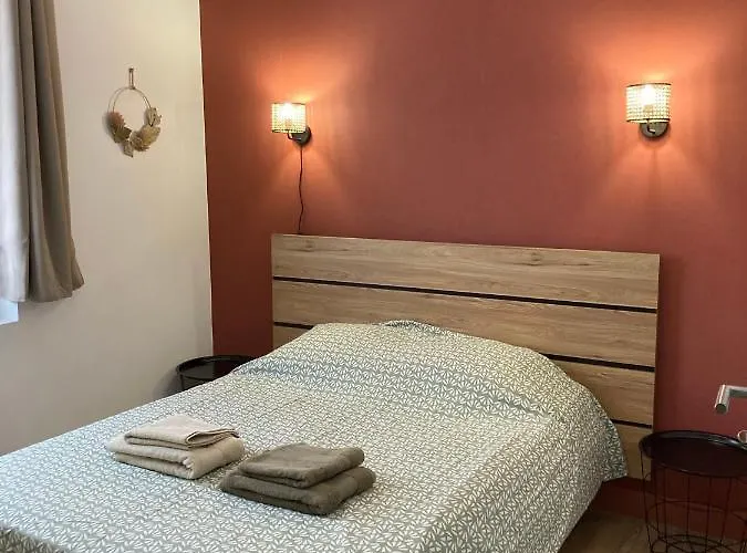 La Des Platanes Perpignan